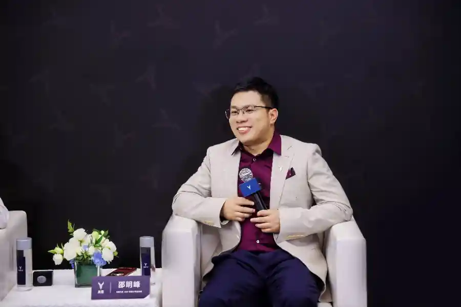 东湖库里南野心破圈:岚图泰山以47万重塑中式豪华新标杆