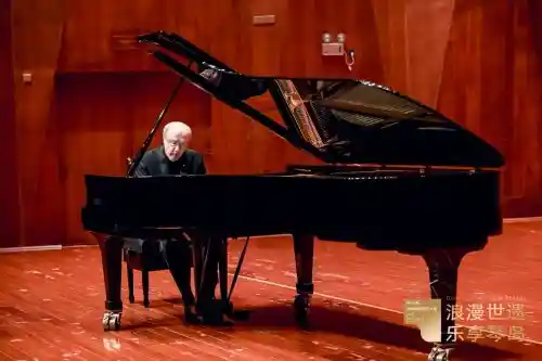 浪漫世遗奏华章 琴岛艺周圆满收官