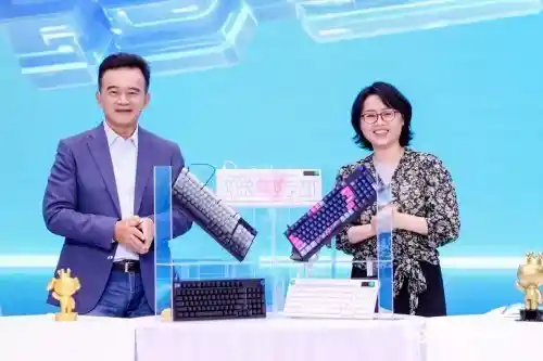 罗技G闪逸龙G316 X 8K客制化键盘重磅登场，为中国玩家量身打造游戏新体验